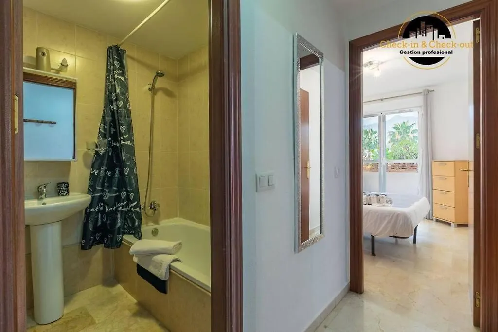 Apartamento El Boulevard Бенальмадена